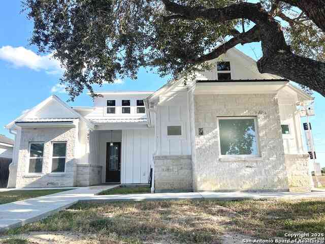 Homes For Sale - 97 Berwick<br/> Victoria County, Victoria, TX 77904