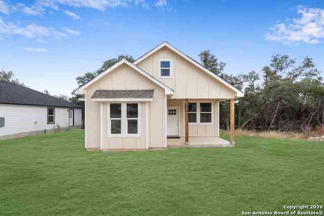 Homes For Sale - 849 Tee<br/> Spring Branch, TX 78070