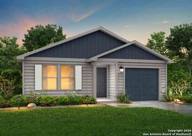 Homes For Sale - 125 Sutton Place<br/> Uvalde, TX 78801