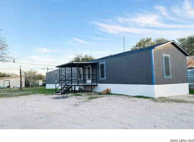 Mobile Home For Sale - 316 Simmons<br/> Nueces County, Agua Dulce, TX 78330