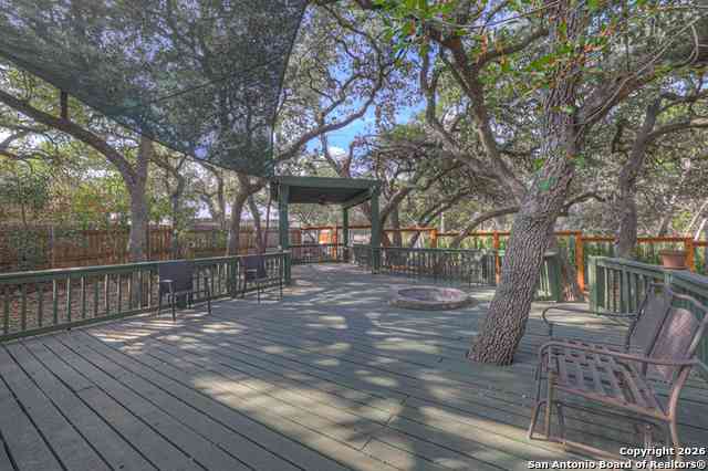 Homes For Sale - 1060 Somerset<br/> Canyon Lake, TX 78133