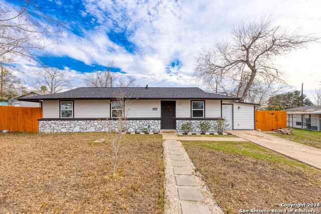 Homes For Sale - 142 Hidden Valley<br/> San Antonio, TX 78227