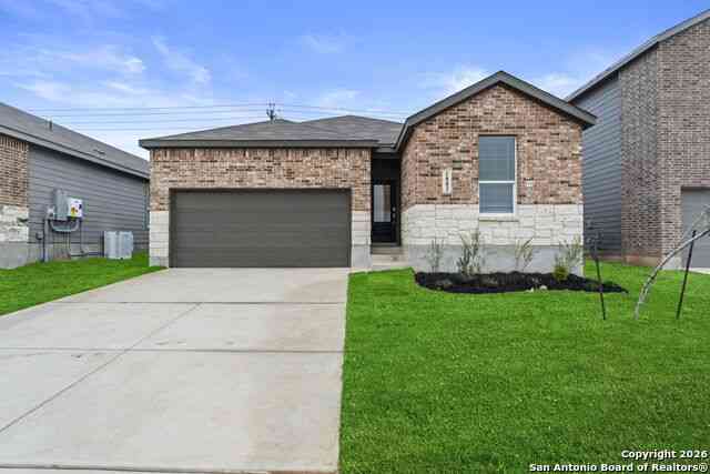 Homes For Sale - 1883 Nuthatch Ridge<br/> New Braunfels, TX 78130