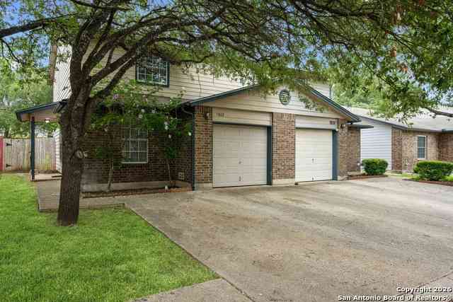 Townhouse For Sale - 7842 Galaway Bay<br/> San Antonio, TX 78240