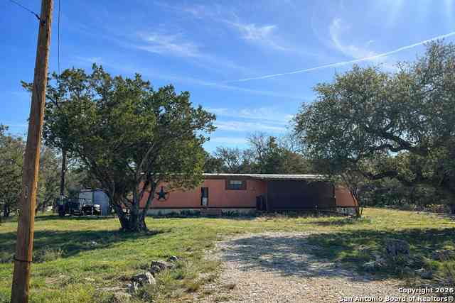Mobile Home For Sale - 1064 Brook Valley<br/> Comal County, Canyon Lake, TX 78133