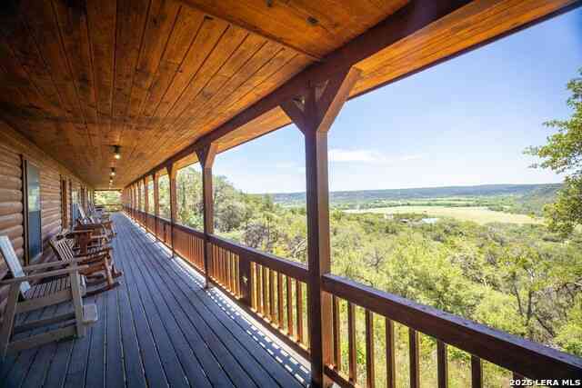 Homes For Sale - 1012 Mourning Dove<br/> Canyon Lake, TX 78133