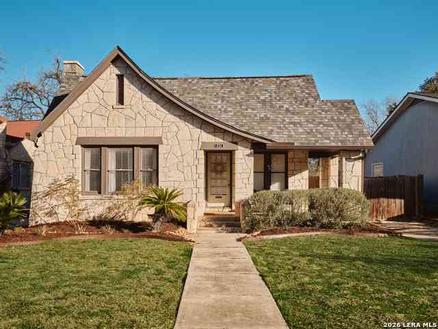 Homes For Sale - 531 Donaldson Avenue<br/> San Antonio, TX 78201