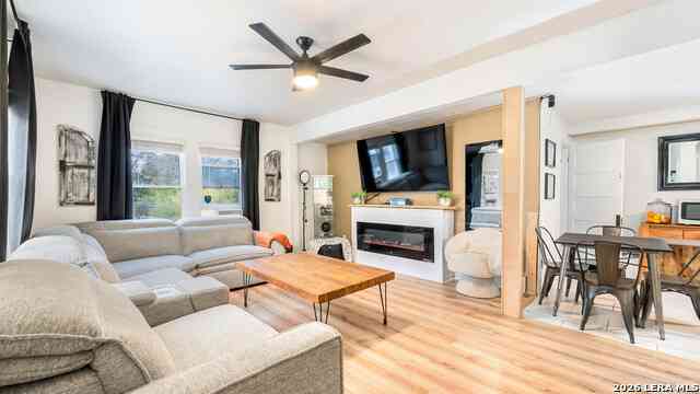 Homes For Sale - 3510 N Flores<br/> San Antonio, TX 78212