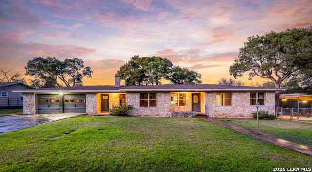Homes For Sale - 162 New York Ave<br/> New Braunfels, TX 78130