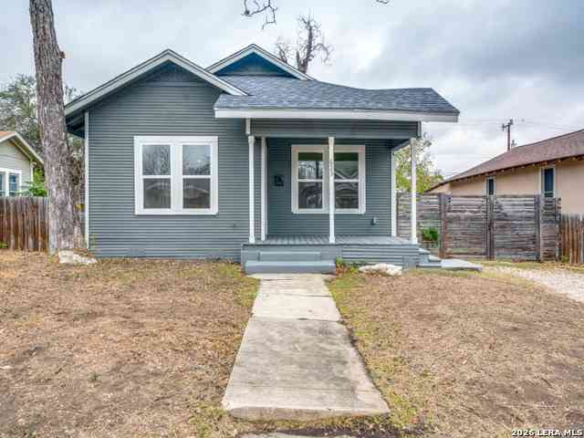 Homes For Sale - 623 Gulf<br/> San Antonio, TX 78202