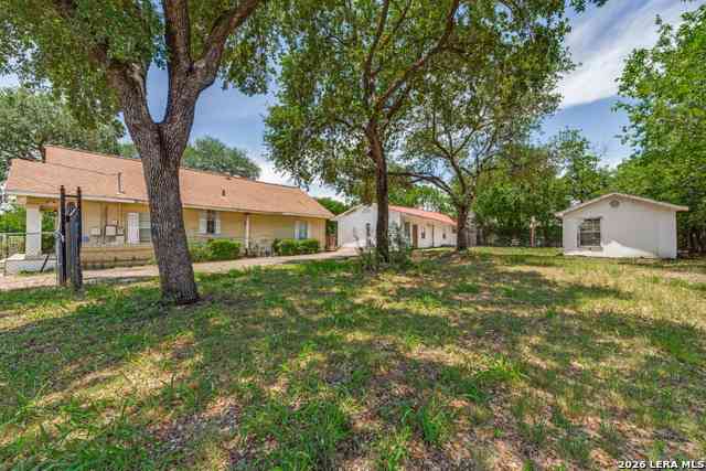 Homes For Sale - 3311 W Commerce<br/> San Antonio, TX 78207