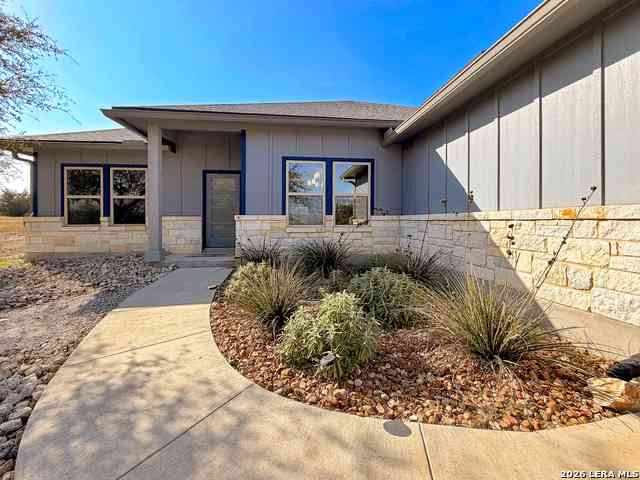 Homes For Sale - 381 Monarch<br/> Canyon Lake, TX 78133