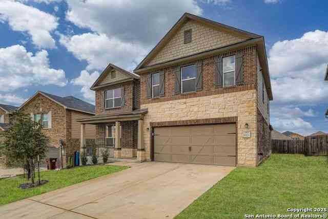 Homes For Sale - 15323 Danae Bend<br/> San Antonio, TX 78245