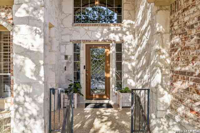 Homes For Sale - 611 Enchanted Way<br/> San Antonio, TX 78260