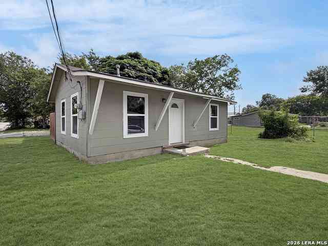 Homes For Sale - 871 W Harlan<br/> San Antonio, TX 78211
