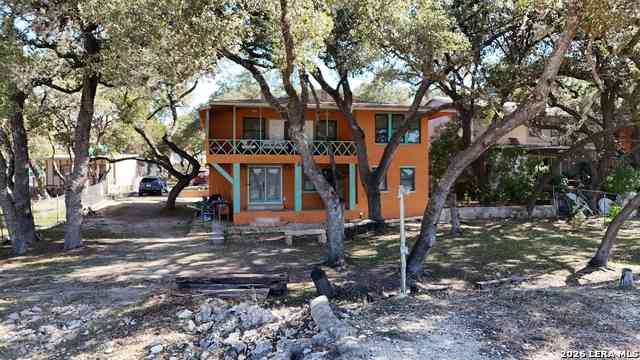 Homes For Sale - 781 Lookout Dr<br/> Lakehills, TX 78063
