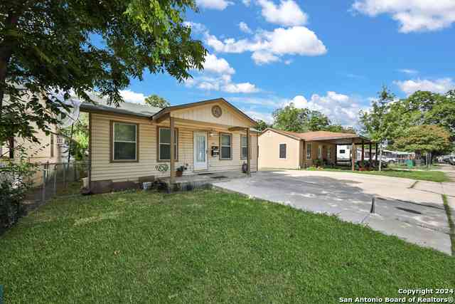 Homes For Sale - 406 Gardina<br/> San Antonio, TX 78201