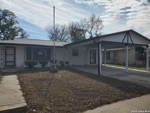 Homes For Sale - 1742 Kendalia Ave<br/> San Antonio, TX 78224