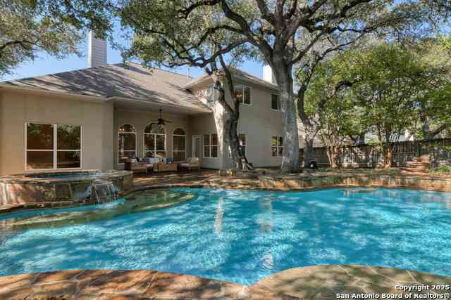 Homes For Sale - 6811 Lendell St<br/> San Antonio, TX 78249