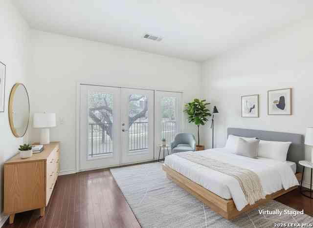 Townhouse For Sale - 415 Santa Clara #1<br/> San Antonio, TX 78210