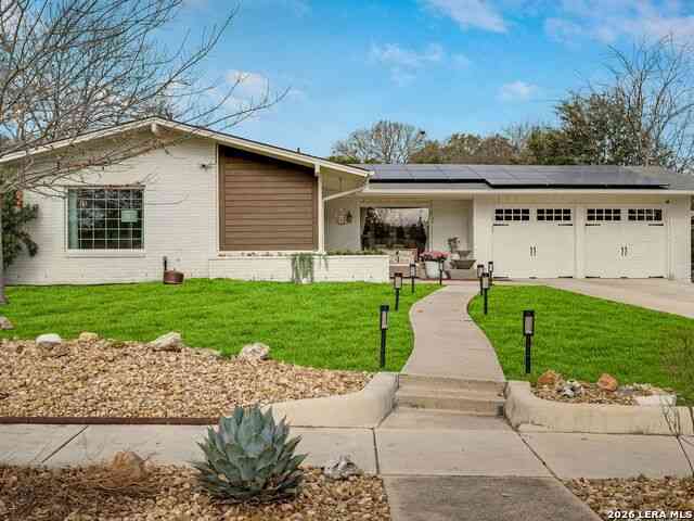 Homes For Sale - 115 Verdant Street<br/> San Antonio, TX 78209