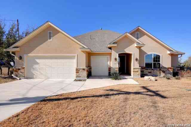 Homes For Sale - 116 S Jerry Grey<br/> Blanco, TX 78606