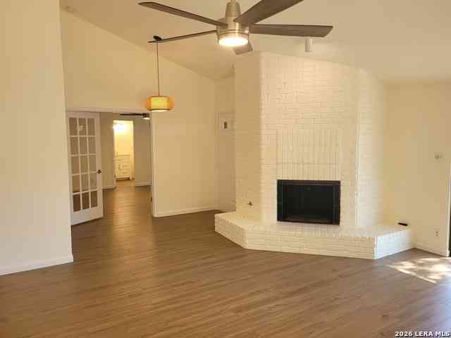 Townhouse For Sale - 11843 Burning Bend<br/> Bexar County, San Antonio, TX 78249