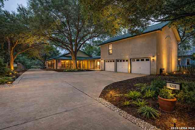 Homes For Sale - 1211 Alamo<br/> Castroville, TX 78009