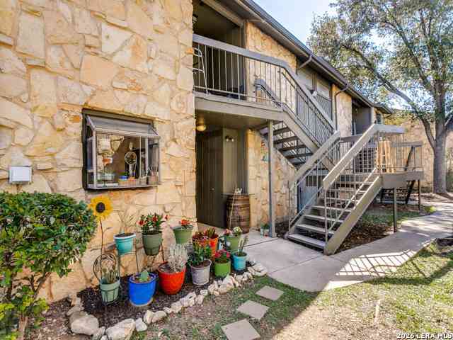 Townhouse For Sale - 3843 Barrington #139J<br/> San Antonio, TX 78217