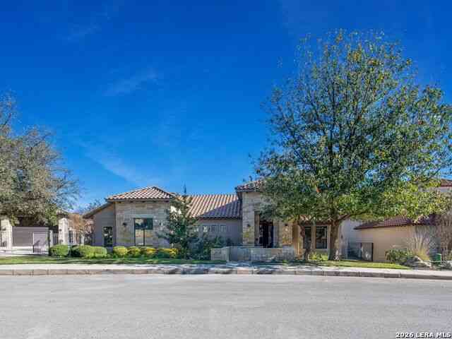 Homes For Sale - 3915 El Chamizal<br/> San Antonio, TX 78261