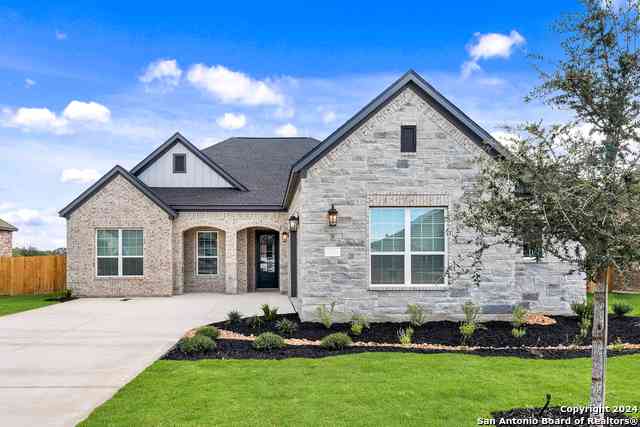 Homes For Sale - 191 Azalea Alley<br/> Castroville, TX 78009