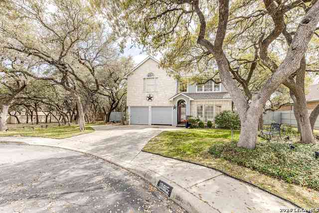 Homes For Sale - 18815 Agincourt<br/> San Antonio, TX 78258