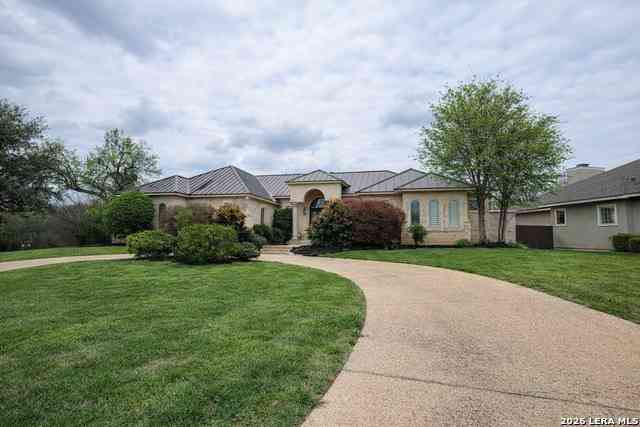 Homes For Sale - 124 Allens Bend<br/> New Braunfels, TX 78130
