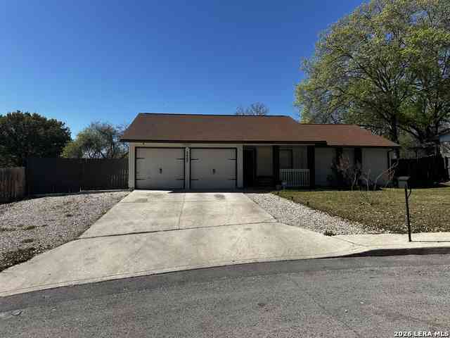 Homes For Sale - 5407 Timbermont Drive<br/> San Antonio, TX 78250