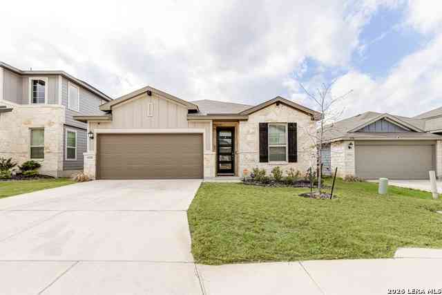 Homes For Sale - 11530 Buffalo Grove<br/> San Antonio, TX 78245
