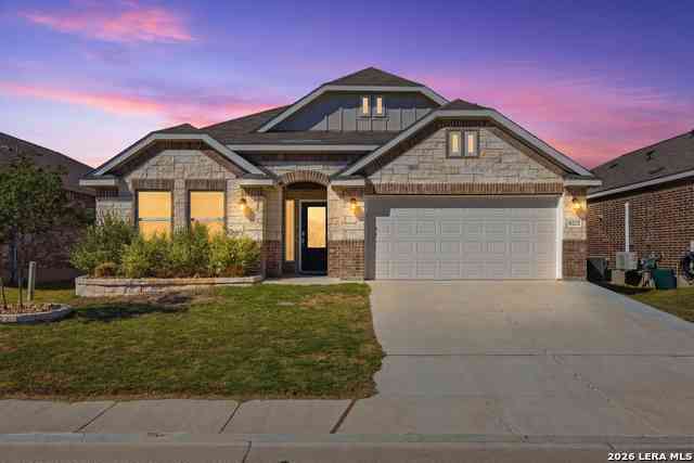 Homes For Sale - 5922 Corsicana Way<br/> Seguin, TX 78155