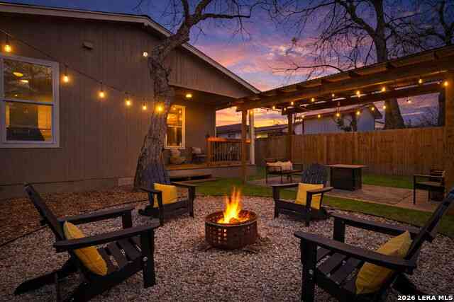 Homes For Sale - 230 Thompson<br/> San Antonio, TX 78225
