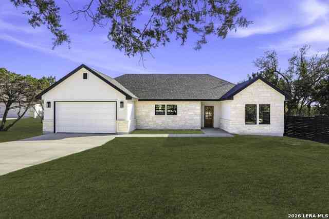 Homes For Sale - 1615 Rocky Ridge Loop<br/> Canyon Lake, TX 78133