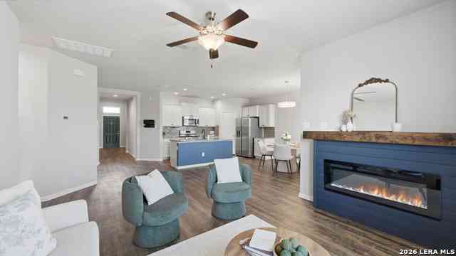 Homes For Sale - 418 Moonvine Way<br/> New Braunfels, TX 78130