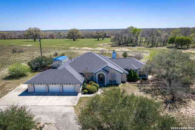 Homes For Sale - 632 Lake Valley<br/> Wilson County, La Vernia, TX 78121