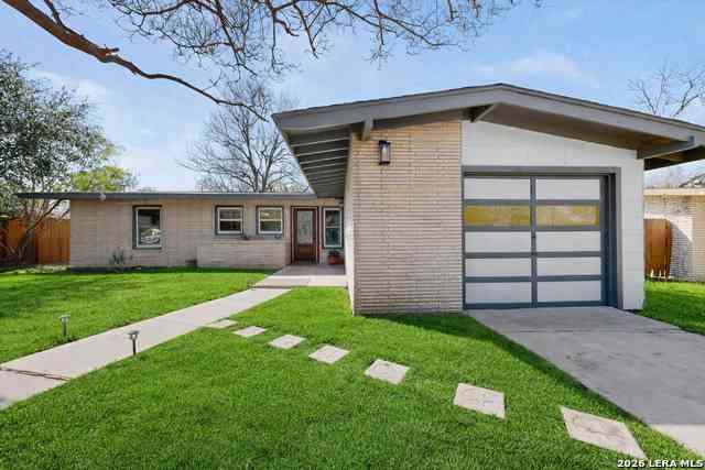 Homes For Sale - 414 Sharon<br/> San Antonio, TX 78216