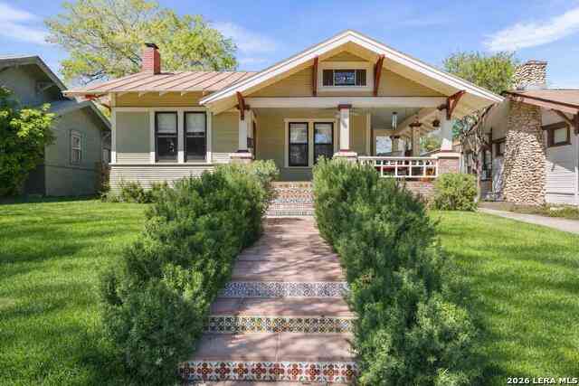 Homes For Sale - 821 W Craig Pl<br/> San Antonio, TX 78212