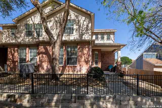 Townhouse For Sale - 2644 Grayson Way<br/> San Antonio, TX 78232