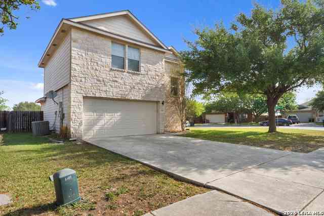 Homes For Sale - 2269 Hidden Meadow<br/> New Braunfels, TX 78130