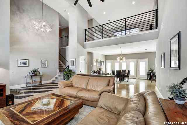Townhouse For Sale - 35 S Rue Charles<br/> San Antonio, TX 78217