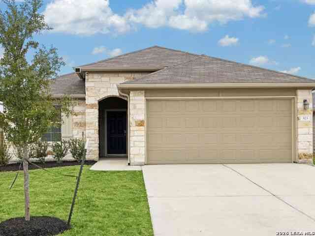 Homes For Sale - 323 Shimmering Cove<br/> San Marcos, TX 78666