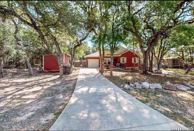 Homes For Sale - 1118 Lonesome<br/> Canyon Lake, TX 78133