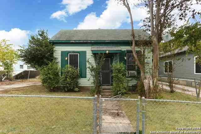 Homes For Sale - 1238 Paso Hondo<br/> San Antonio, TX 78202