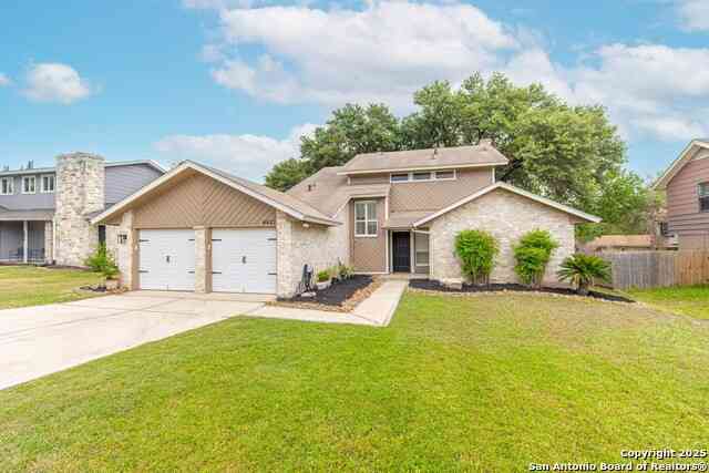 Homes For Sale - 6022 Royal Wood<br/> San Antonio, TX 78239