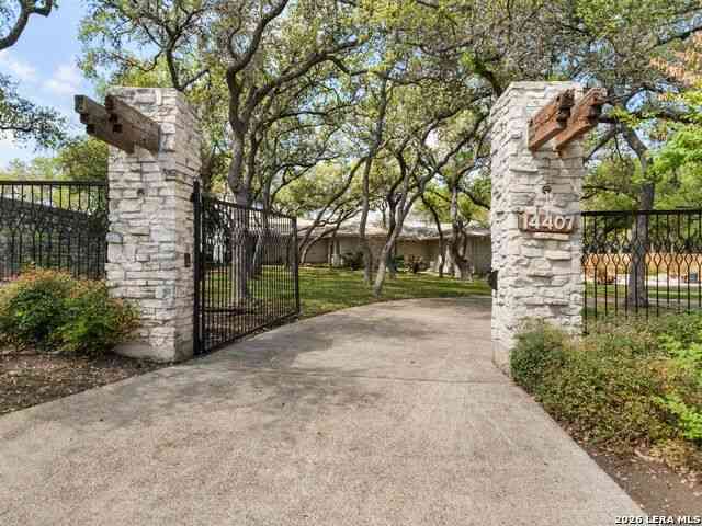 Homes For Sale - 14407 Challedon Circle<br/> San Antonio, TX 78248